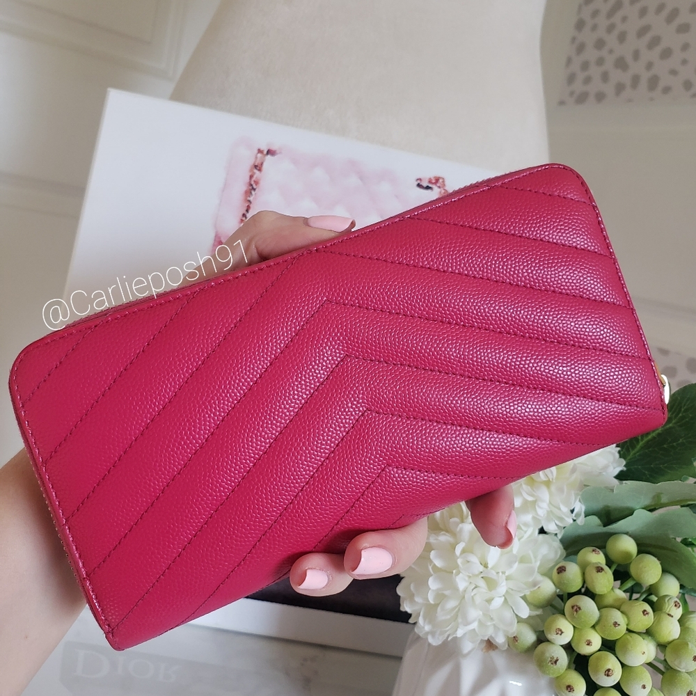 Authentic Pre-owned Yves Saint Laurent Grain De Poudre Zip Around Chevron Wallet - Picture 4 of 14